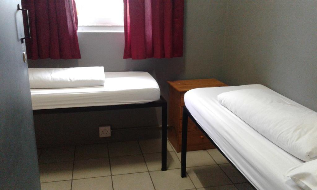 Riverlodge Backpackers Cape Town Eksteriør bilde
